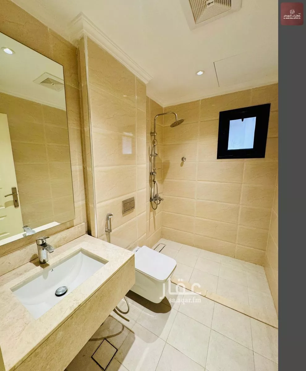 فيلا 5 غرف في الراكة الشمالية 21