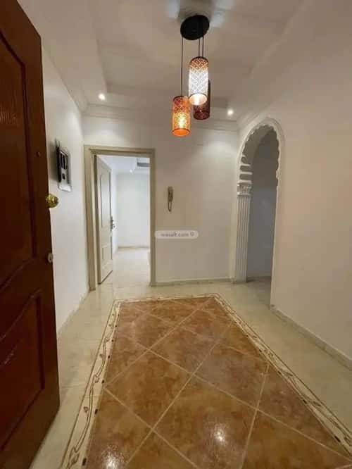 2 bedroom apartment in Al Faisaliyyah, Jeddah 9