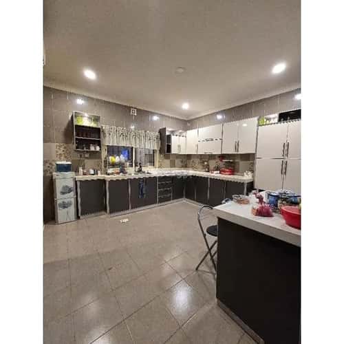 فيلا 8 غرف في الأصالة 5