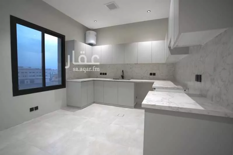 عمارة 127 م² في المنار 16