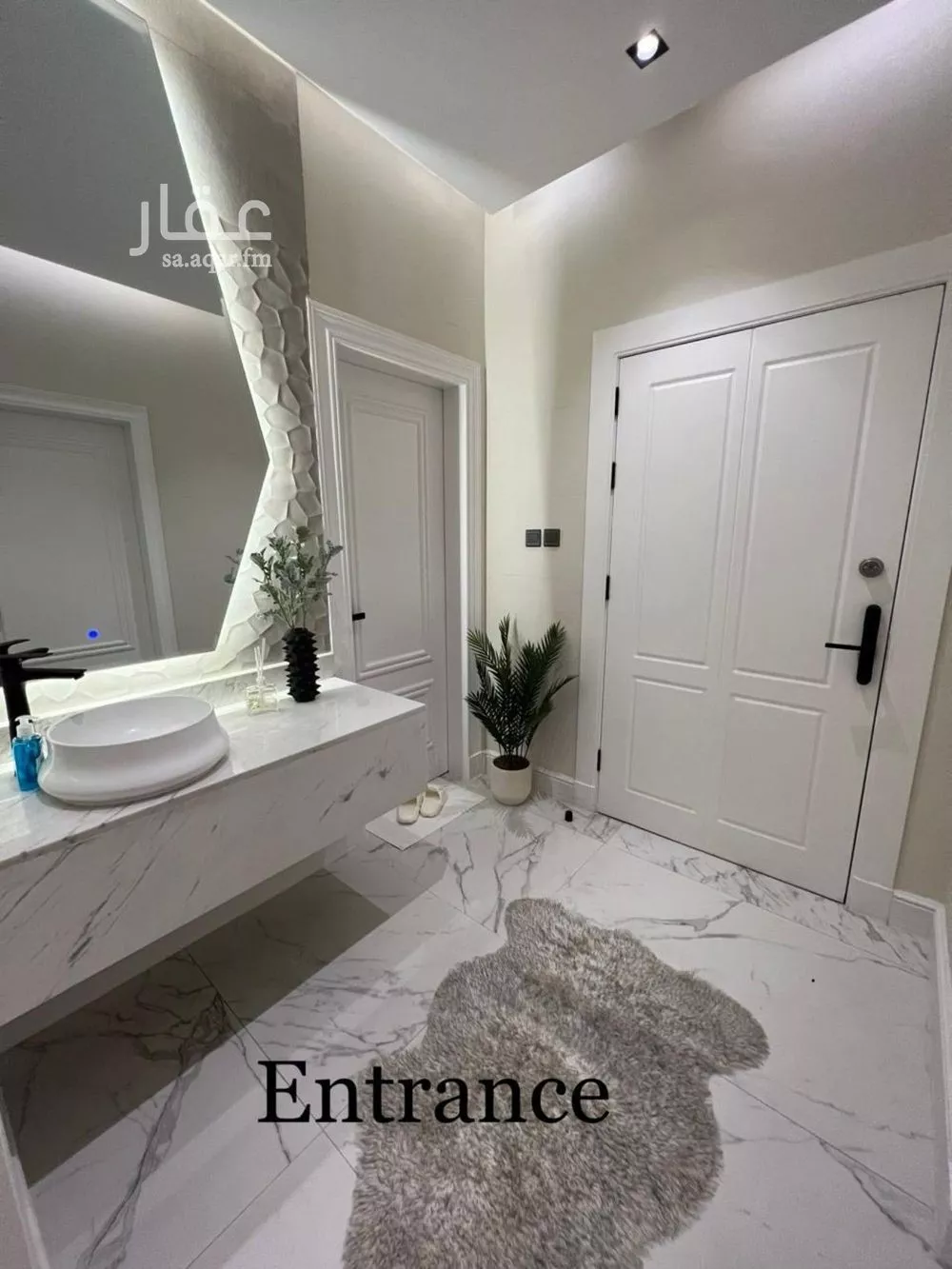 شقة 3 غرف في الملقا 5