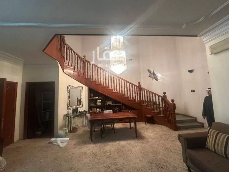 فيلا 14 غرف في الربوة 2