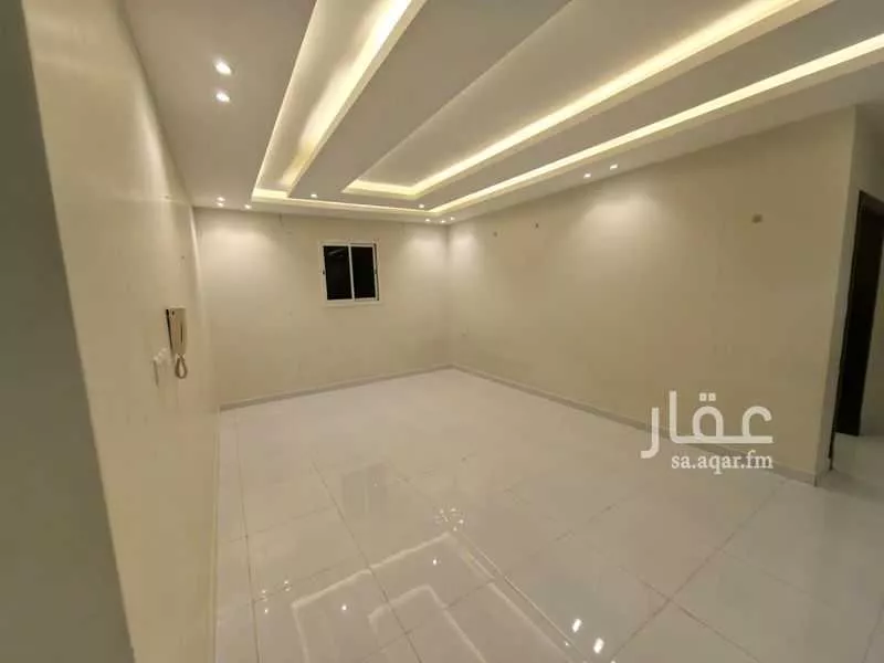 شقة 3 غرف في العارض 5