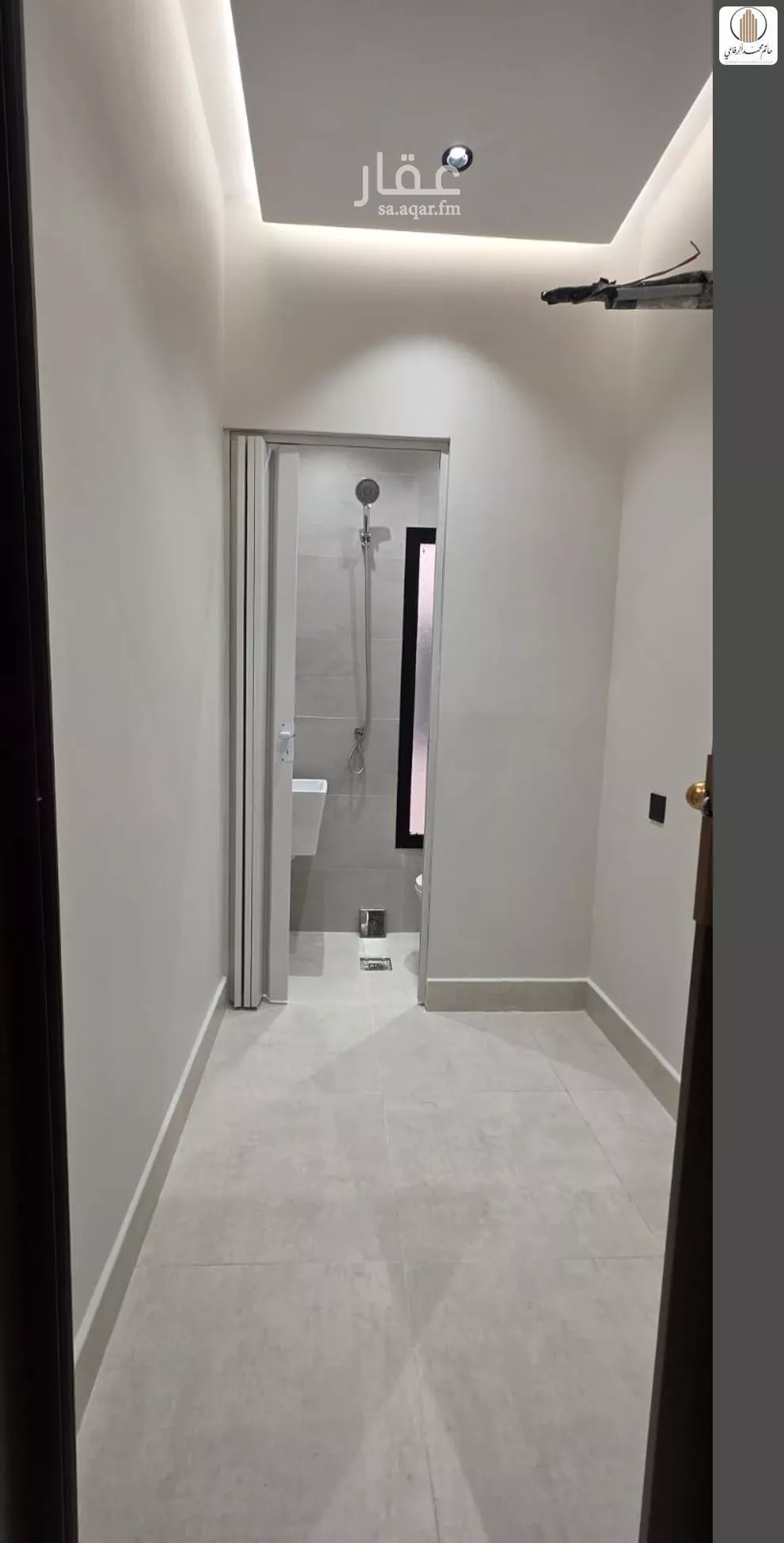 شقة 4 غرف في النعيم 8