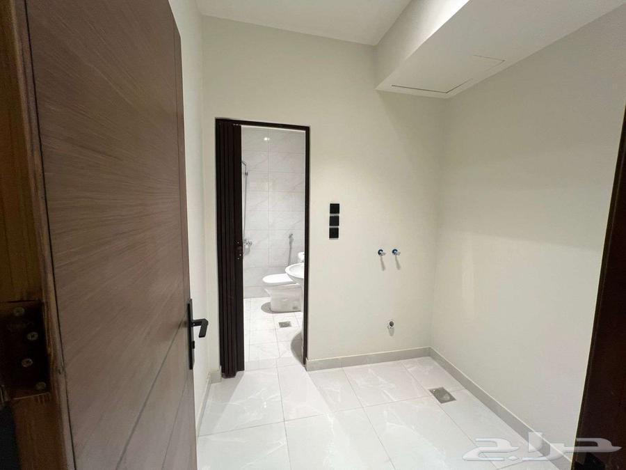 شقة 4 غرف في الشوقية 2