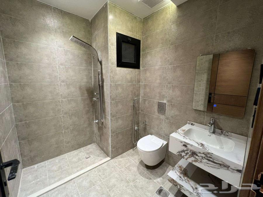 شقة 4 غرف في الشوقية 15