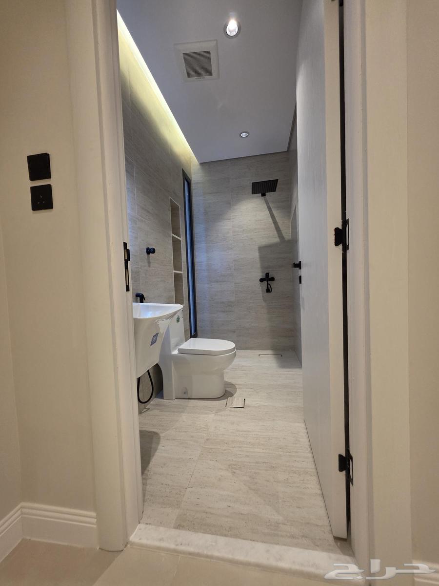 شقة 3 غرف في بطحاء قريش 9