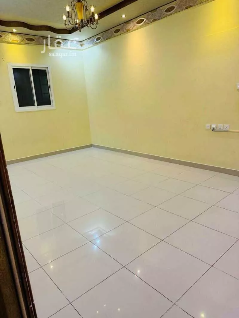 شقة 3 غرف في إشبيلية 6