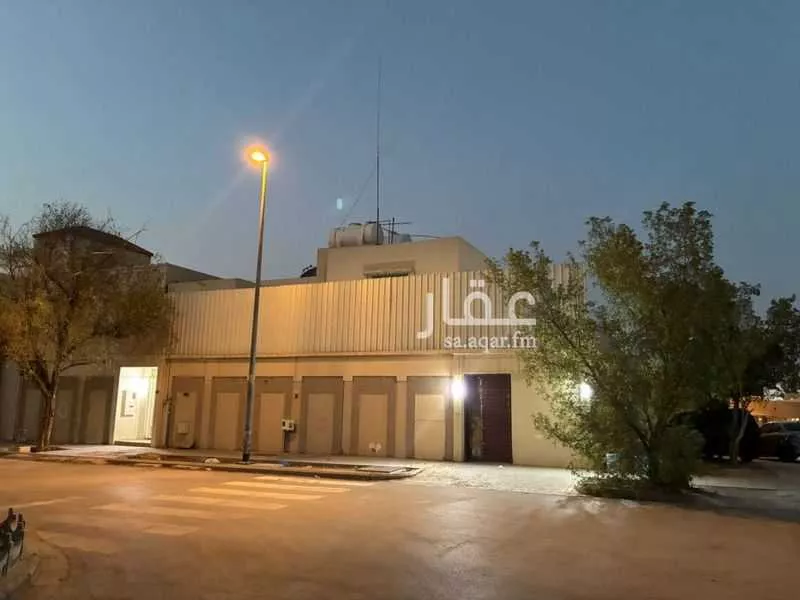 فيلا 7 غرف في الجزيرة 2