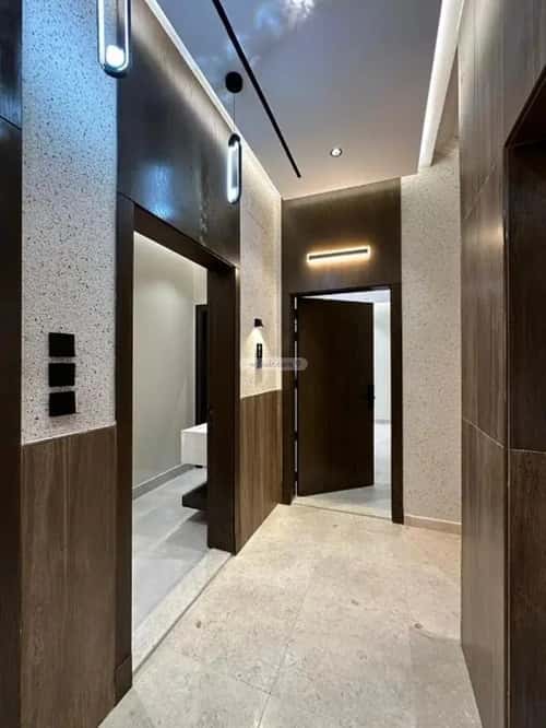 شقة 4 غرف في الروضة 12