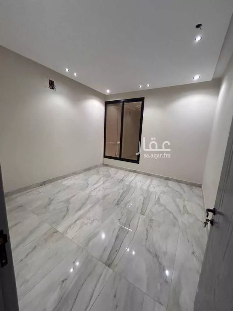 شقة 3 غرف في عكاظ 22