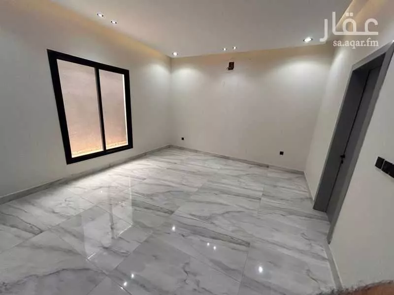 شقة 3 غرف في عكاظ 7