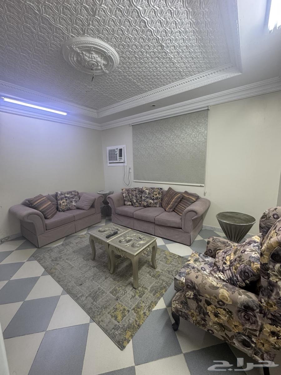 شقة 2 غرف في طيبة 5