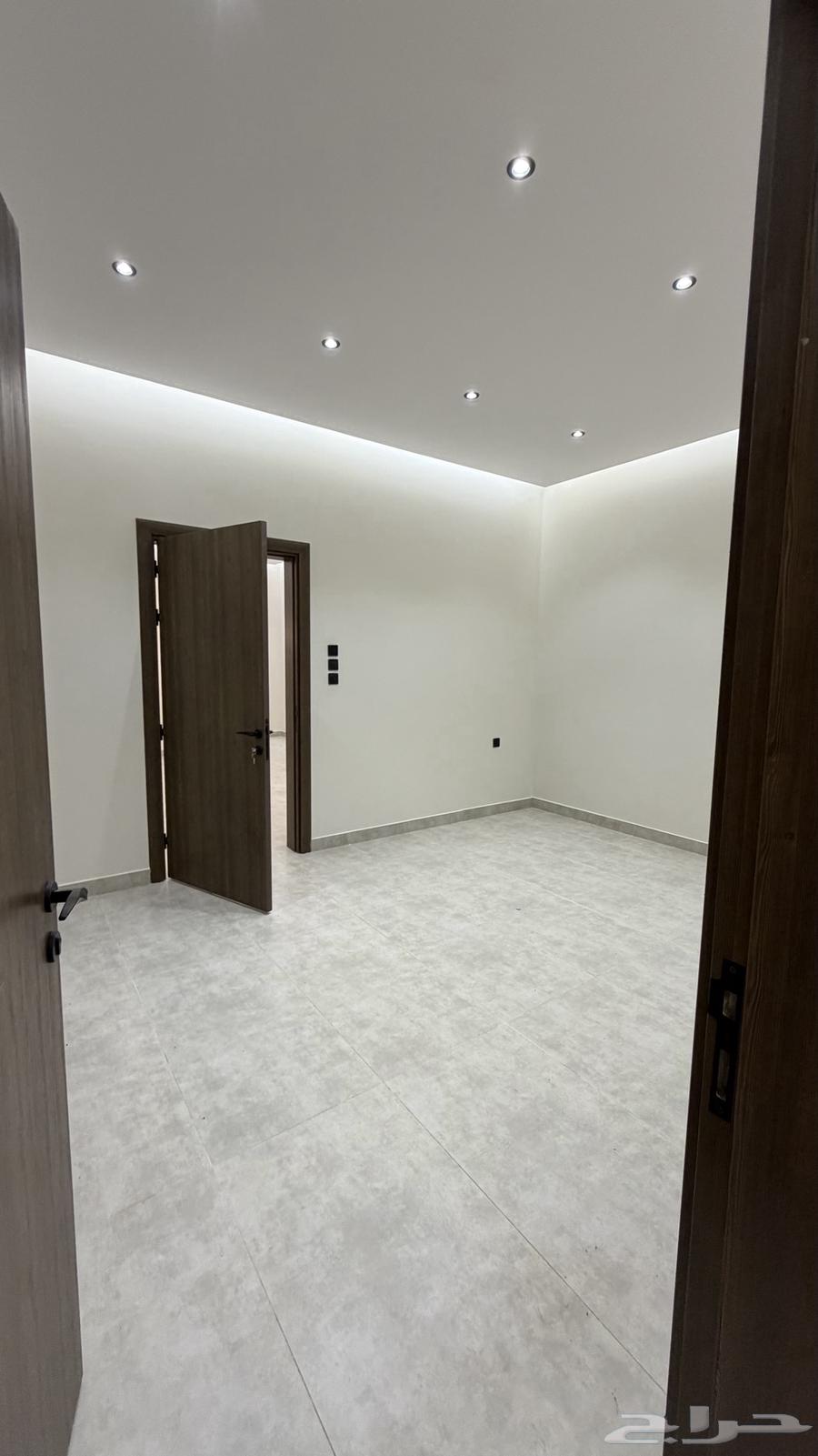 فيلا 6 غرف في السلام 5