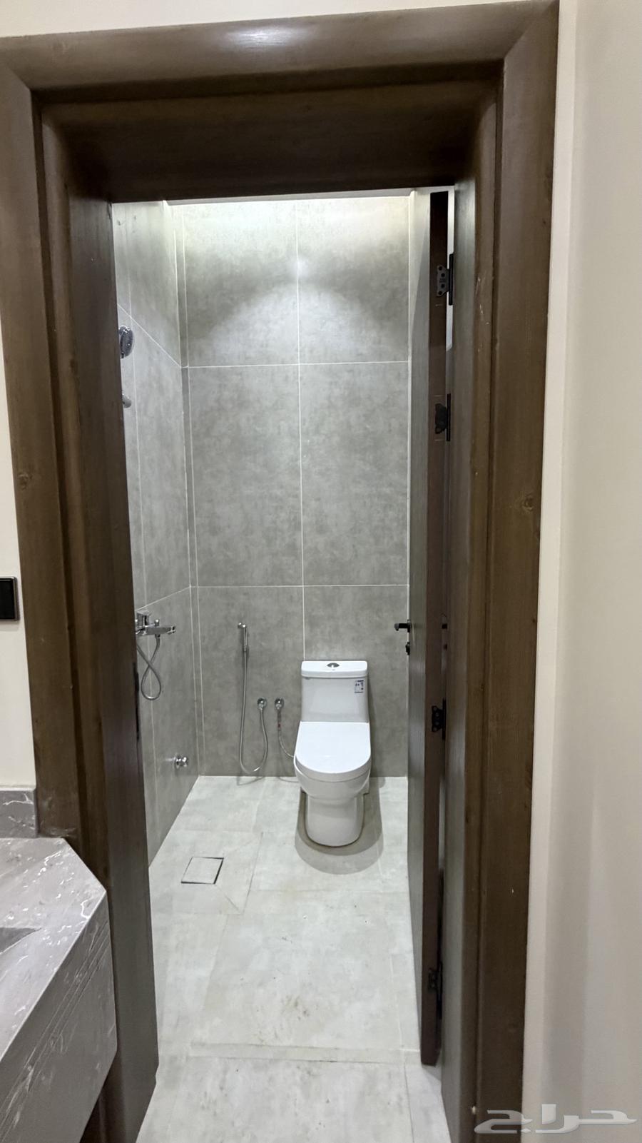 فيلا 6 غرف في السلام 7