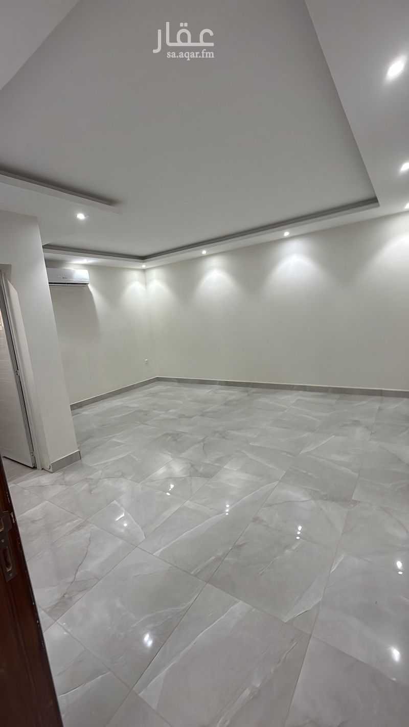 2 bedroom apartment in Khuzam, Riyadh 8