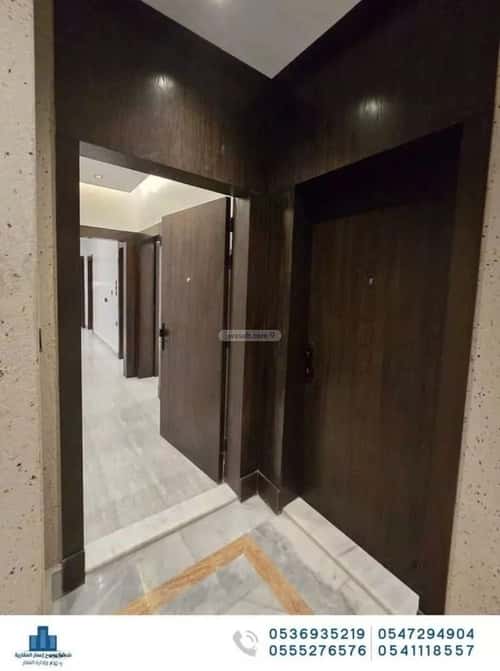 شقة 4 غرف في النزهة 2