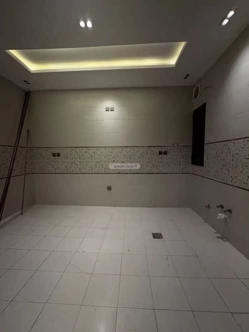 شقة 4 غرف في الصواري 3