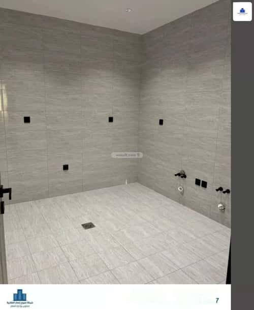 شقة 4 غرف في السلامة 3