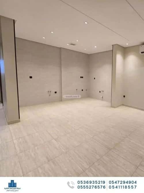 شقة 3 غرف في النزهة 4