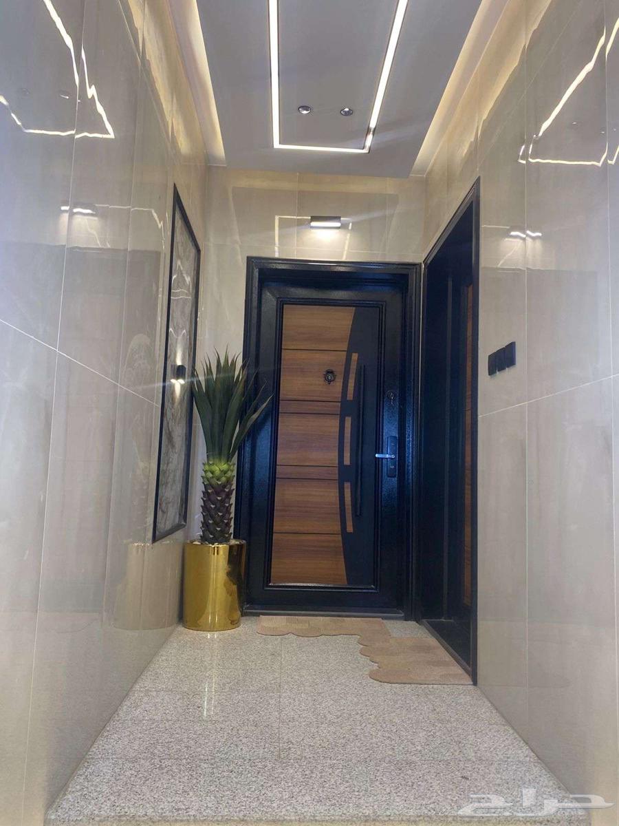 شقة 4 غرف في شوران 12