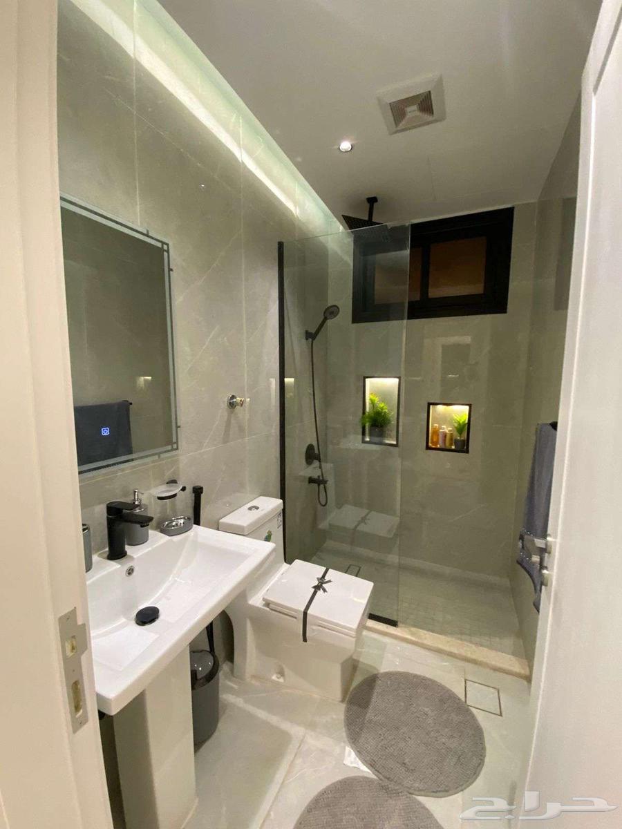 شقة 4 غرف في شوران 10