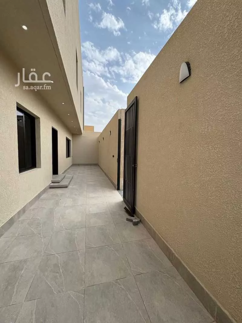 فيلا 4 غرف في الشفا 9