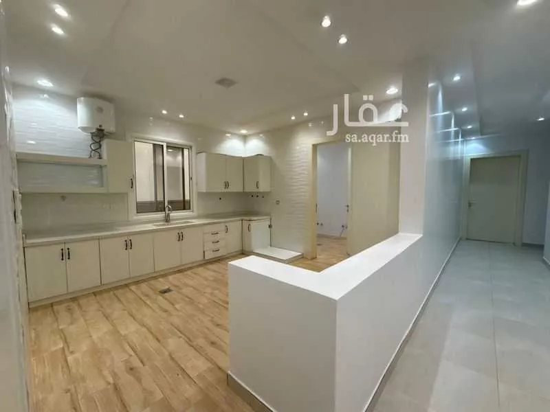 دور 3 غرف في العارض 5