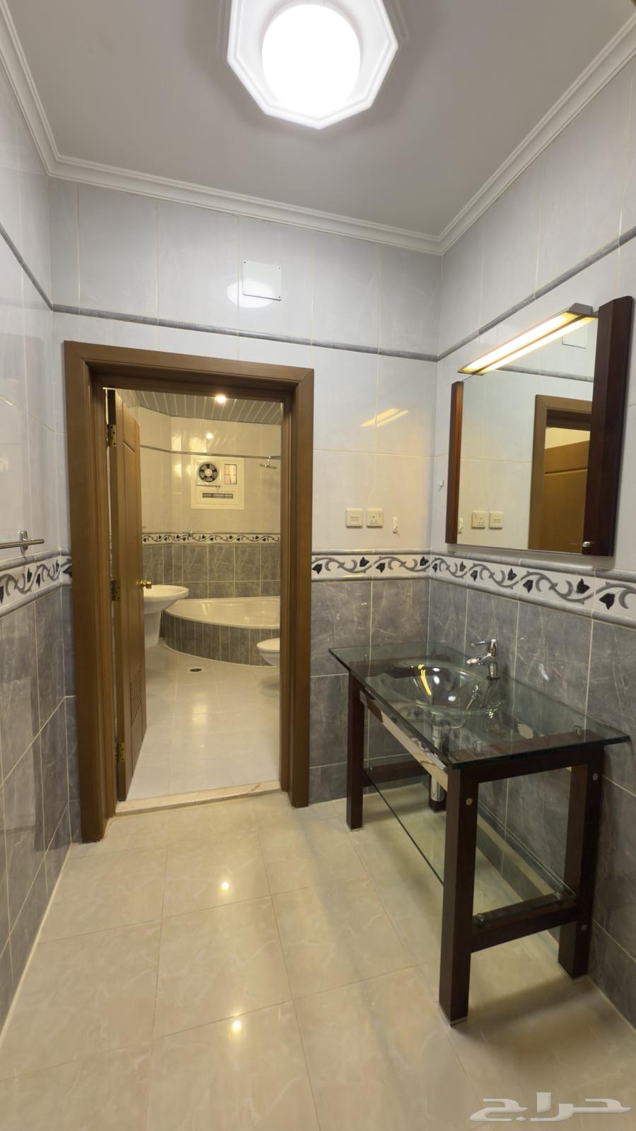 فيلا 5 غرف في مذينب 10