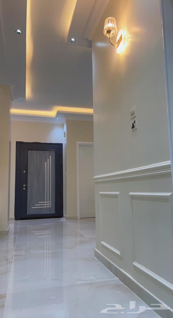 فيلا 11 غرف في نبلاء 4