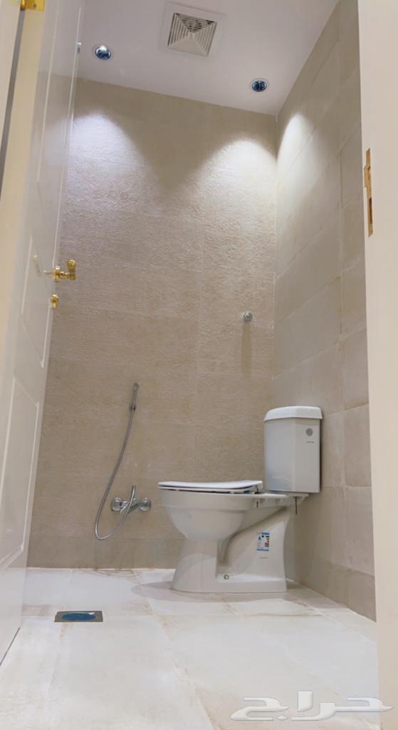 فيلا 11 غرف في نبلاء 5