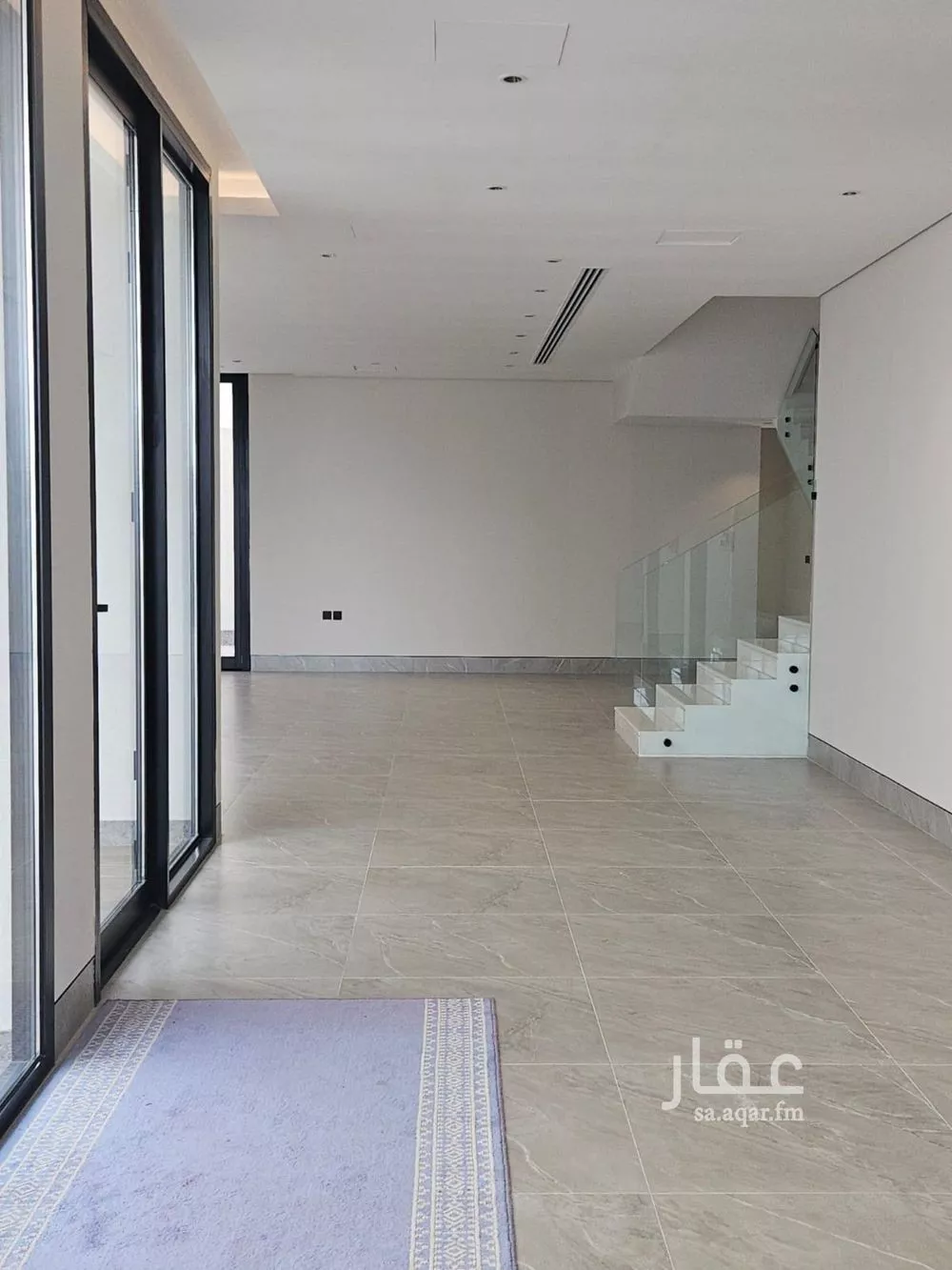 فيلا 6 غرف في البحر 11