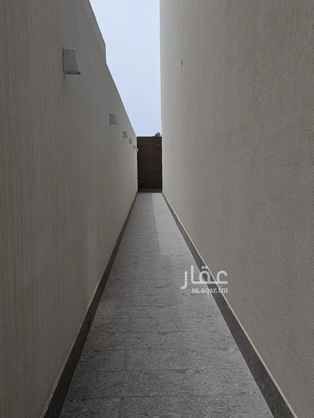 فيلا 6 غرف في البحر 12