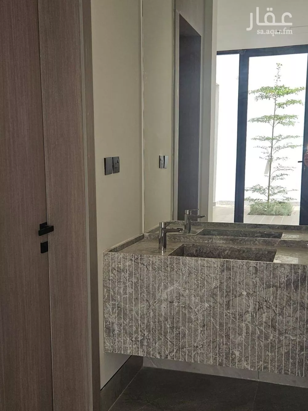 فيلا 6 غرف في البحر 3