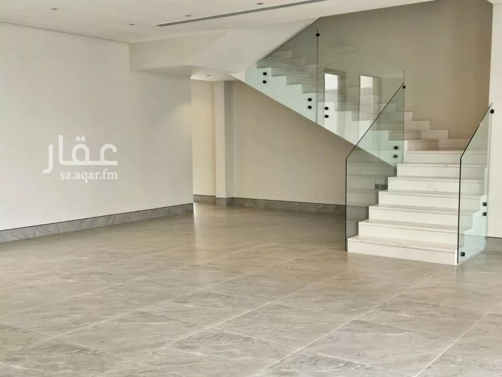 فيلا 6 غرف في البحر 21