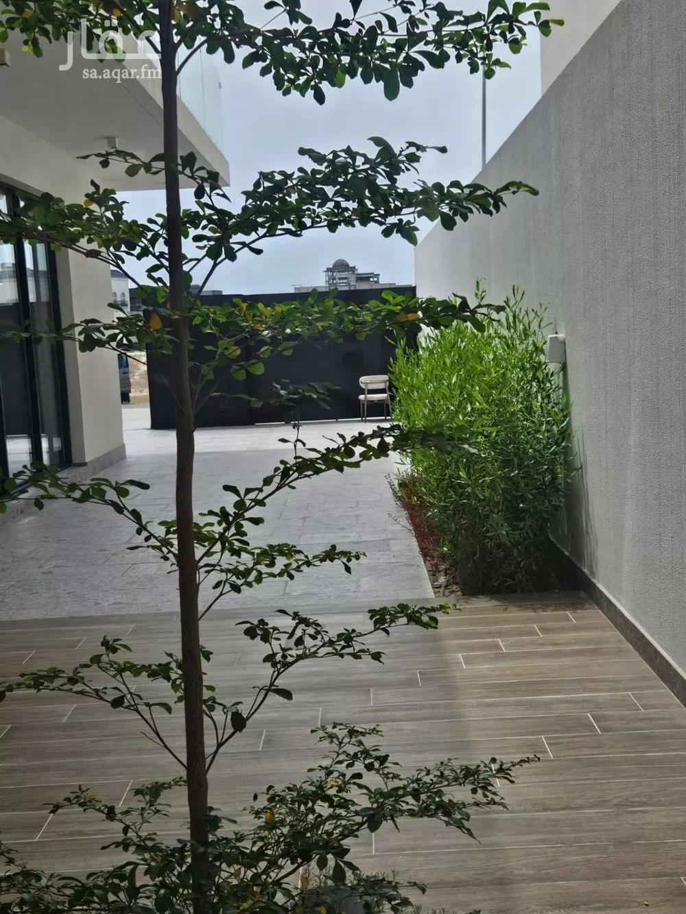 فيلا 6 غرف في البحر 8