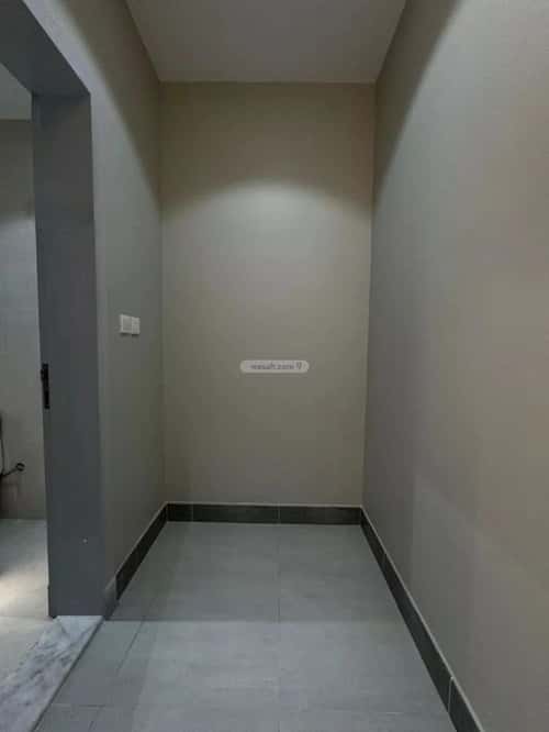 شقة 5 غرف في النزهة 8