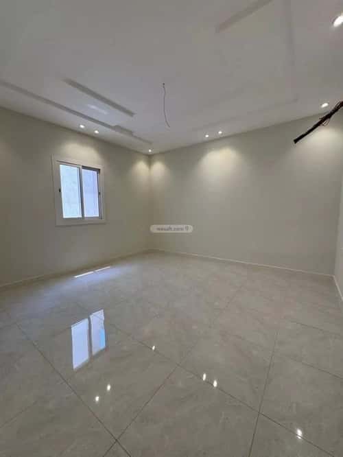 شقة 5 غرف في النخيل 12