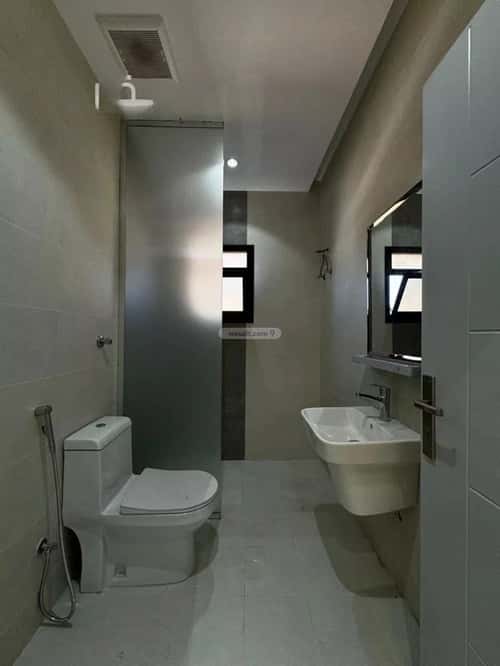 شقة 6 غرف في النزهة 6