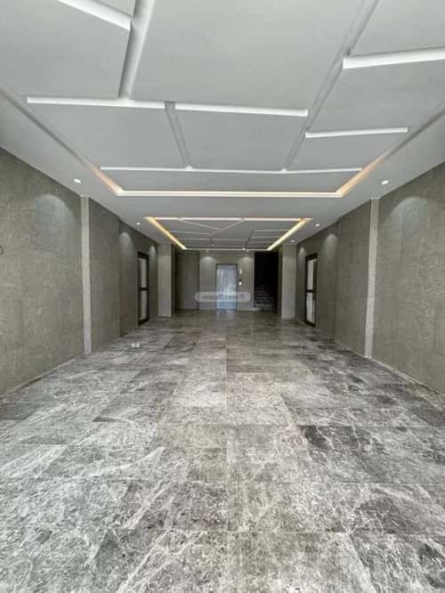 شقة 5 غرف في النزهة 13