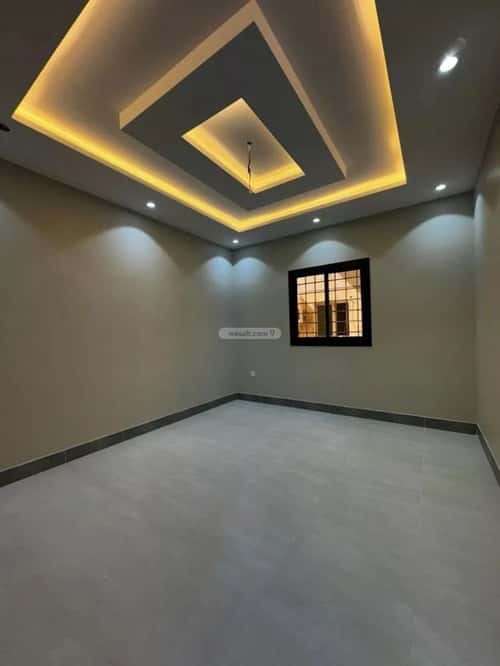 شقة 5 غرف في النزهة 6