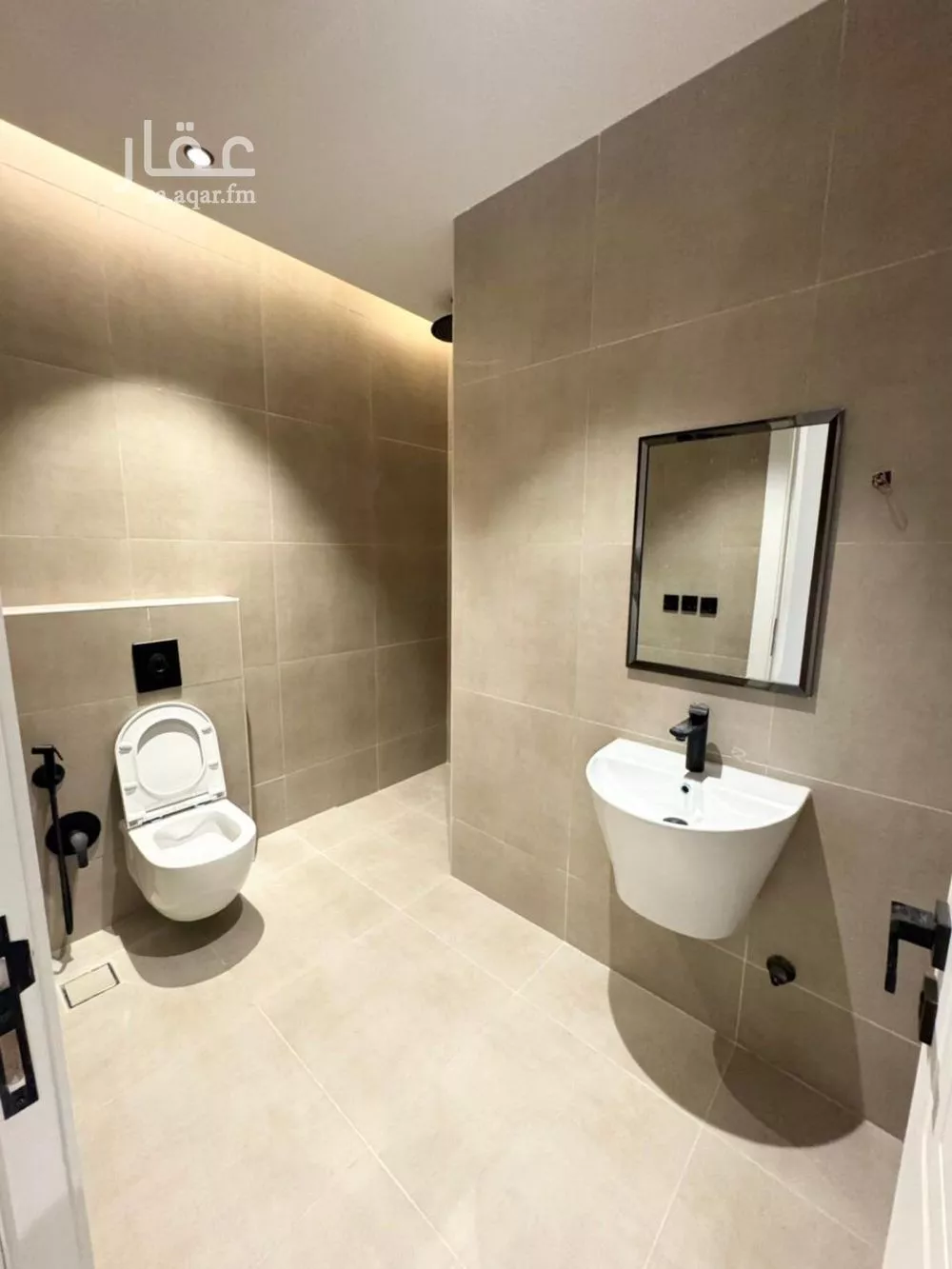 شقة 2 غرف في العارض 13