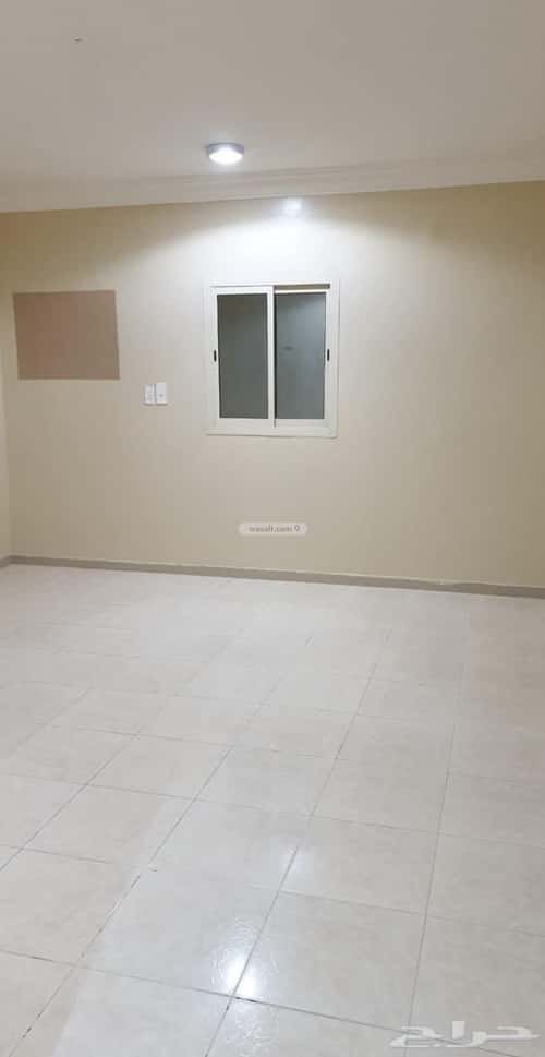 شقة 4 غرف في ضاحية الملك فهد 6