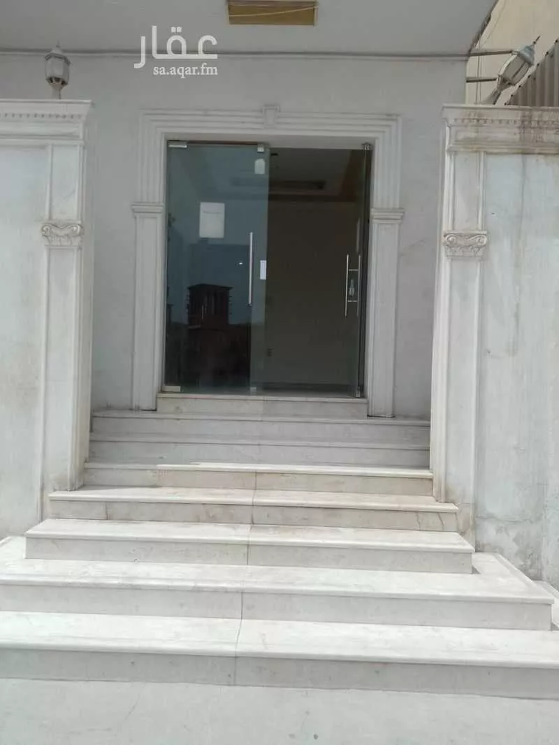 مكتب 333 م² في العقربية 2