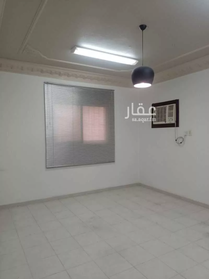 مكتب 333 م² في العقربية 7