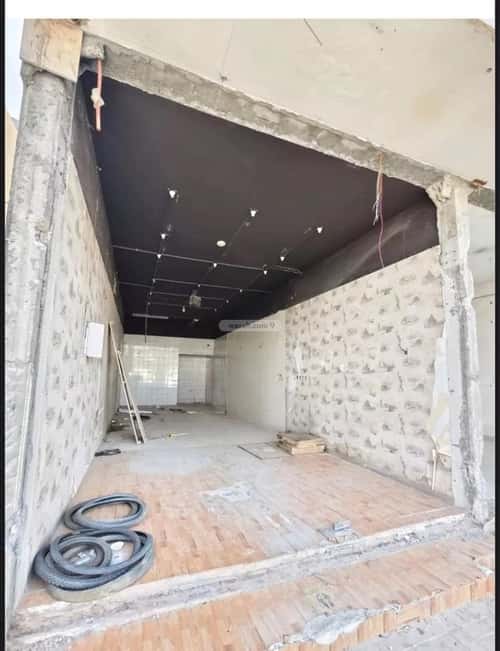 محل 40 م² في الملك فهد 3