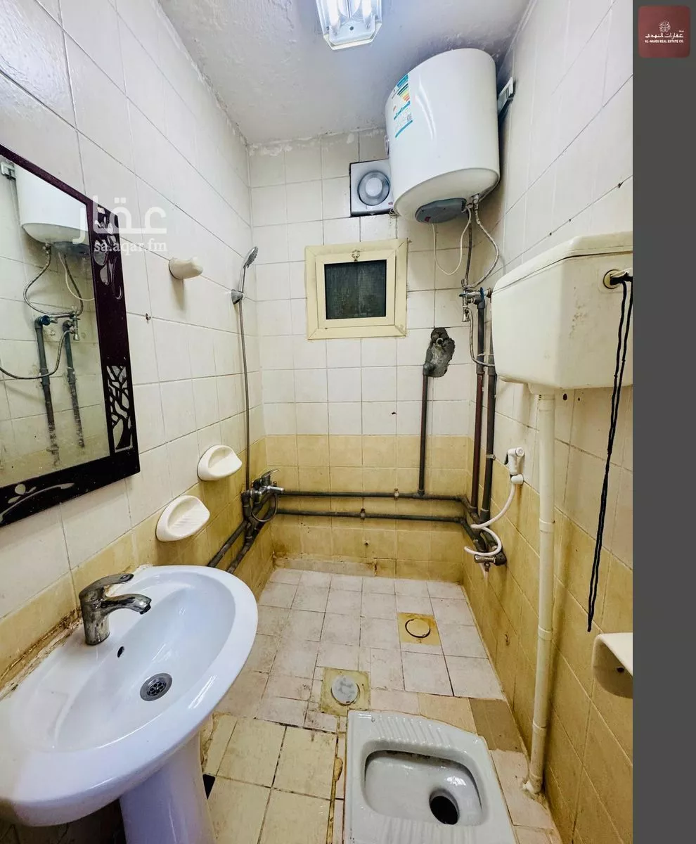 شقة 2 غرف في الثقبة 6