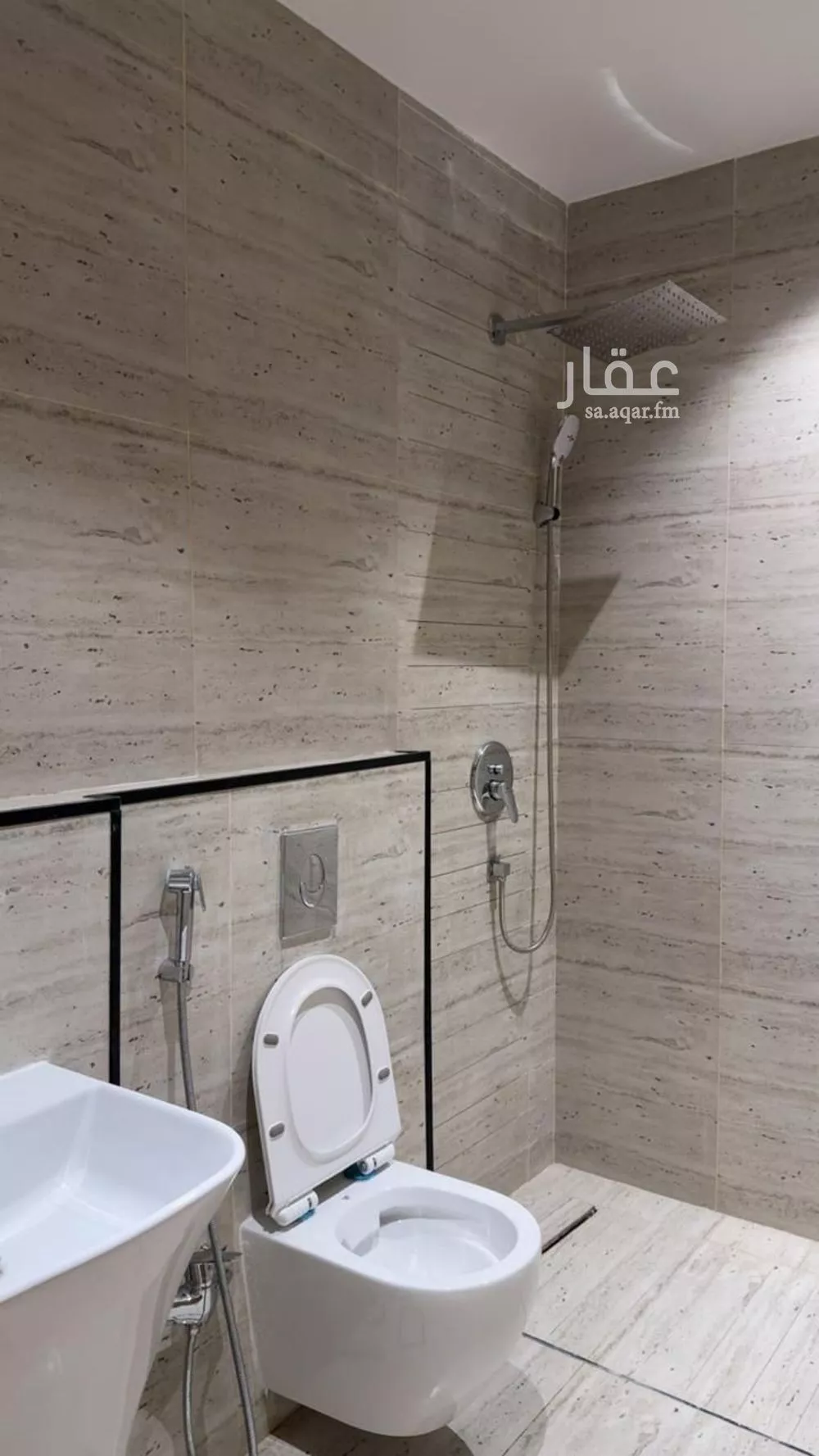 شقة 2 غرف في البحر 5