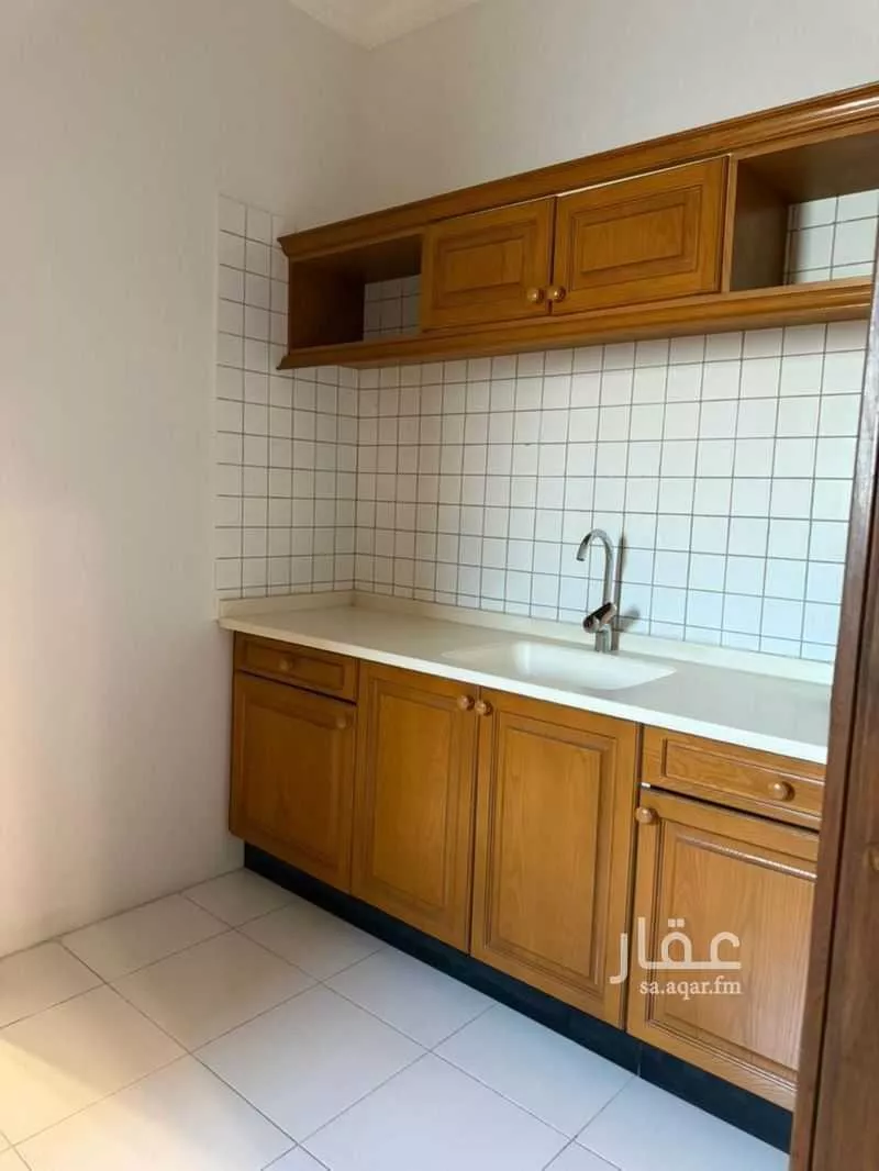 شقة 2 غرف في العليا 23