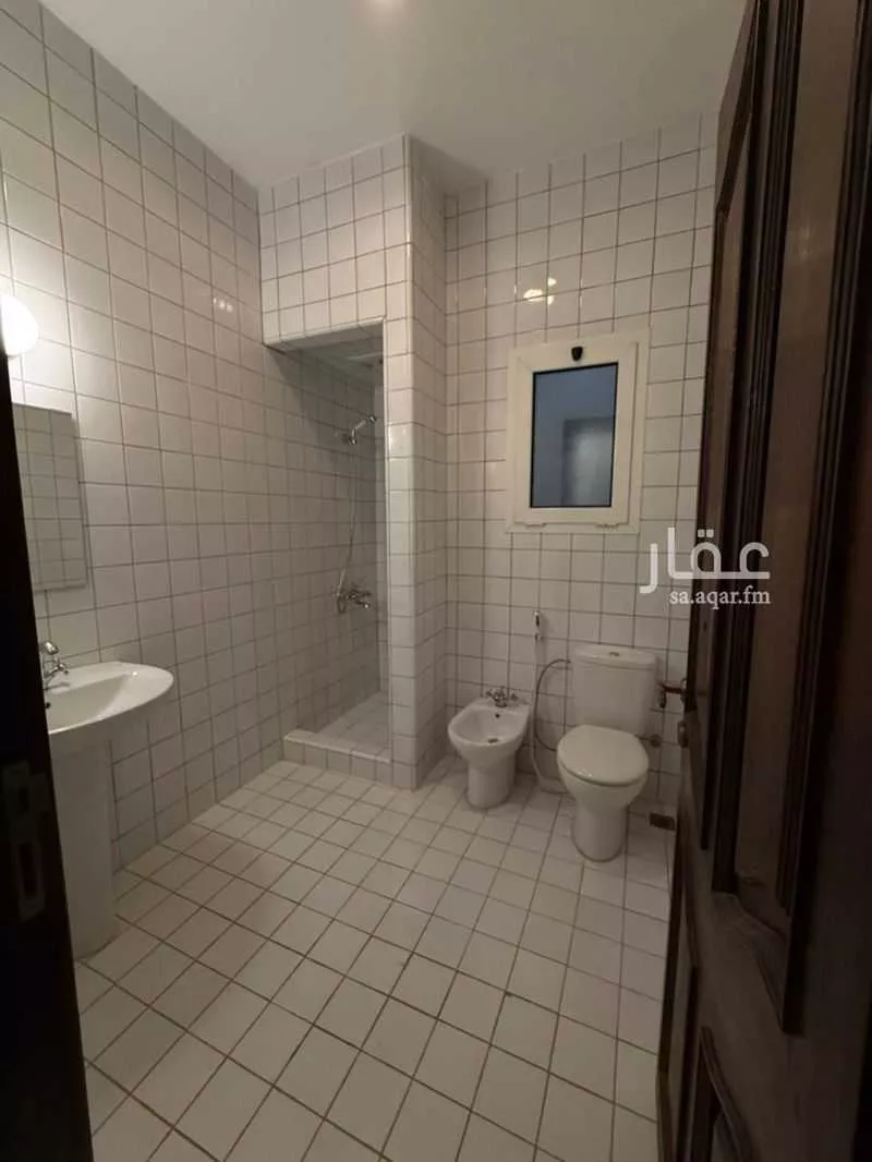 شقة 2 غرف في العليا 7